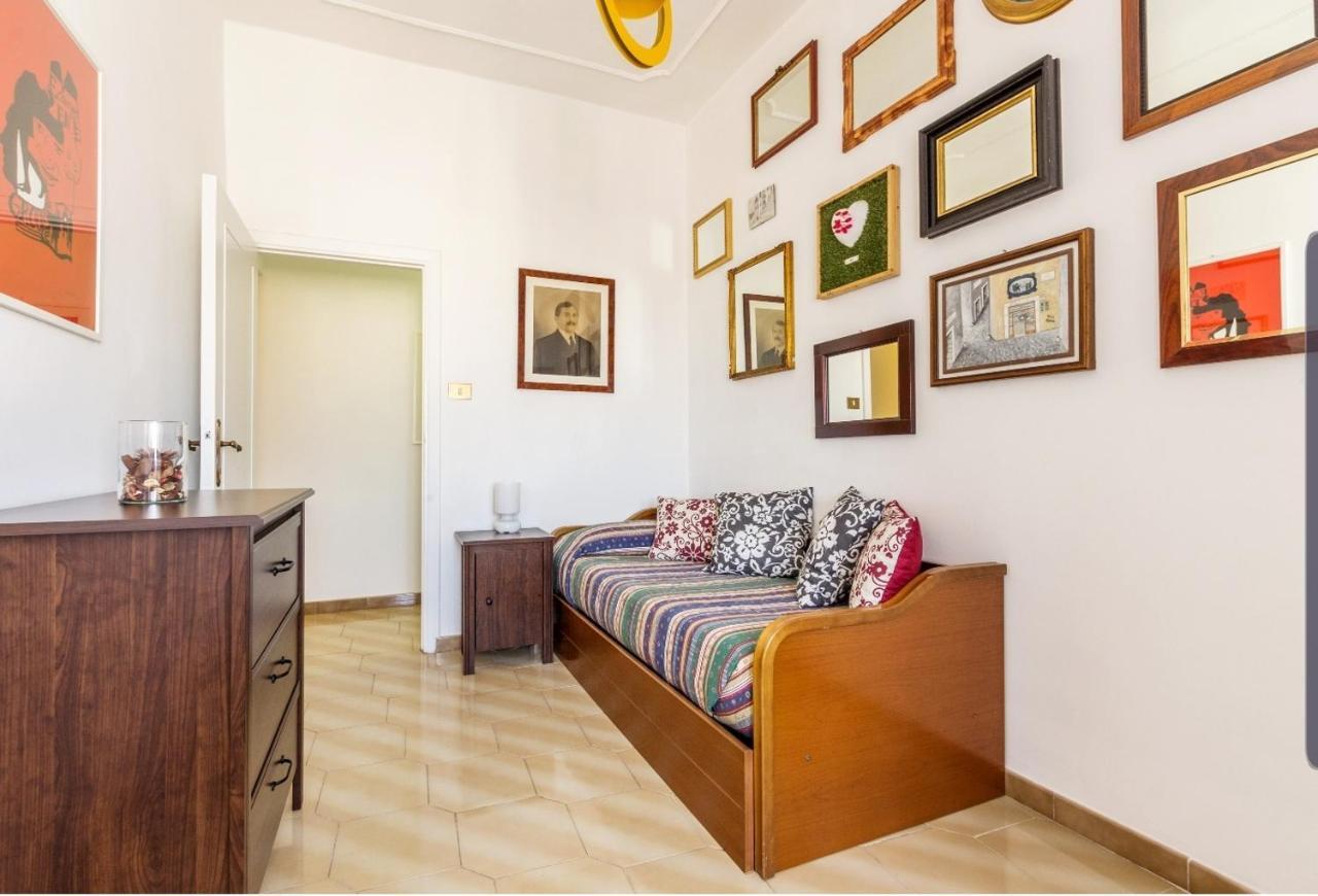 Casa Rossi Roma Apartment ภายนอก รูปภาพ